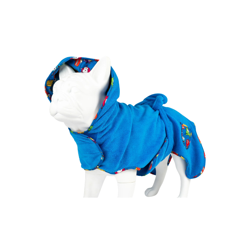 Peignoir pour chien petits monstres marque max et molly porté, vue avant